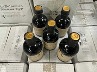 Partij aceto balsamico di modena i.g.p 250ml (590x) - afbeelding 2 van  3