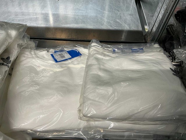 Partij adidas bs4276 sweaters (14x) - afbeelding 4 van  5