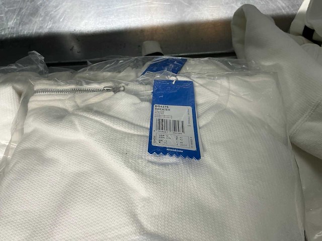 Partij adidas bs4276 sweaters (14x) - afbeelding 5 van  5