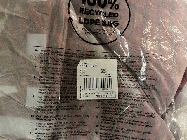 Partij adidas fc bayern munchen wedstrijdshirts (49x) - afbeelding 6 van  7