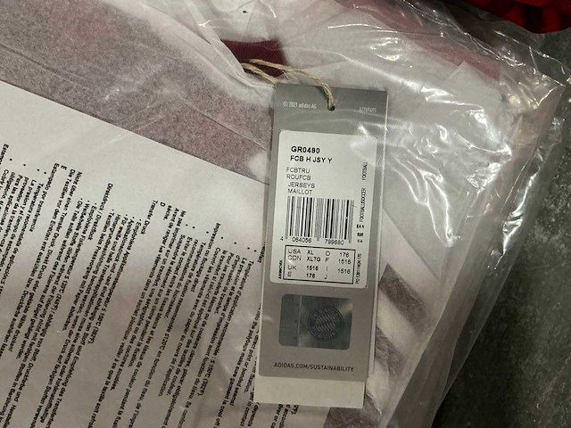 Partij adidas fc bayern munchen wedstrijdshirts (49x) - afbeelding 7 van  7