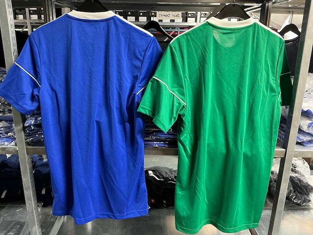 Partij adidas heren t-shirts groen&blauw (127x) - afbeelding 8 van  11