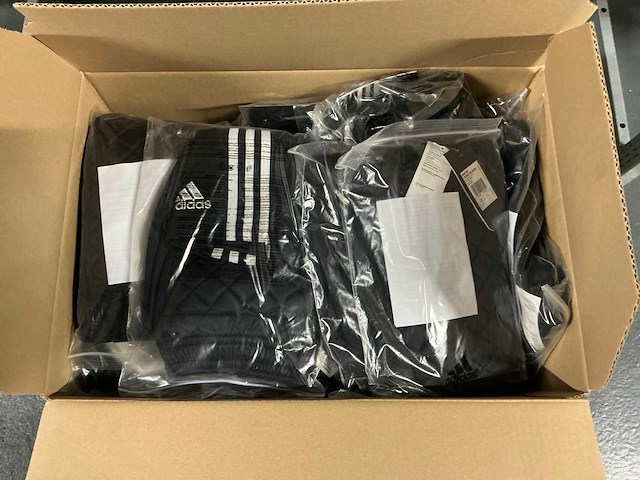 Partij adidas keepershorts (48x) - afbeelding 4 van  7