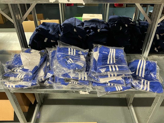 Partij adidas kids shorts blauw (32x) - afbeelding 4 van  8