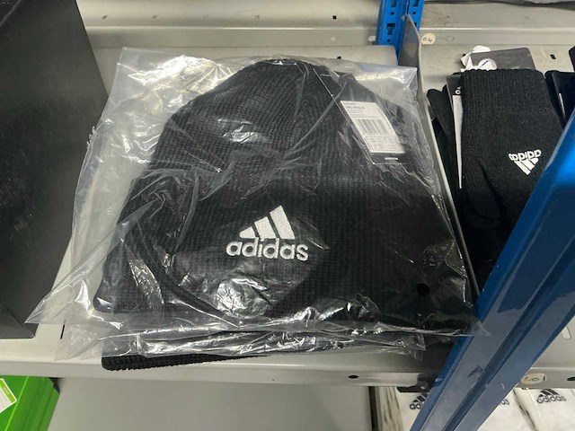 Partij adidas mutsen&handschoenen (31x) - afbeelding 2 van  6