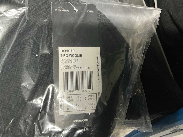 Partij adidas mutsen&handschoenen (31x) - afbeelding 3 van  6