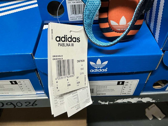 Partij adidas pablina w sandalen (11x) - afbeelding 4 van  4