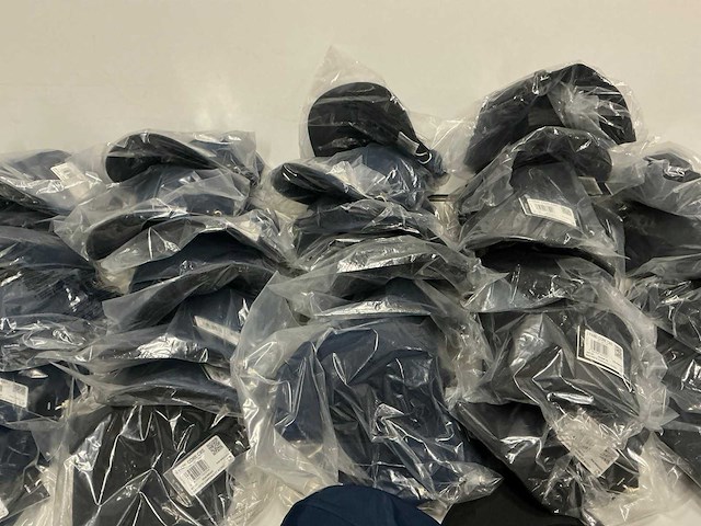 Partij adidas petten (50x) - afbeelding 6 van  7