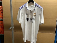 Partij adidas real madrid wedstrijdshirts (45x) - afbeelding 1 van  7
