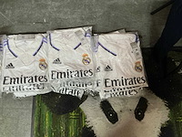 Partij adidas real madrid wedstrijdshirts (45x) - afbeelding 4 van  7