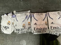 Partij adidas real madrid wedstrijdshirts (45x) - afbeelding 5 van  7
