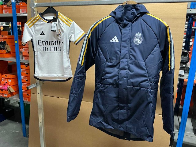 Partij adidas real madrid wedstrijdshirts/jassen (7x) - afbeelding 1 van  8