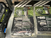 Partij adidas scheenbeschermers met verband (41x) - afbeelding 2 van  4