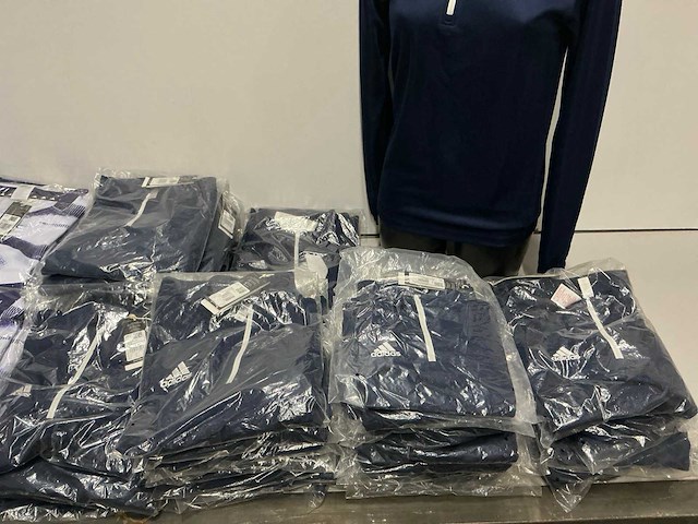 Partij adidas shirts/halfzips (64x) - afbeelding 8 van  13