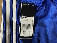 Partij adidas shorts (14x) - afbeelding 2 van  4