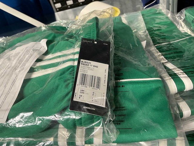 Partij adidas shorts heren blauw&groen (163x) - afbeelding 7 van  11