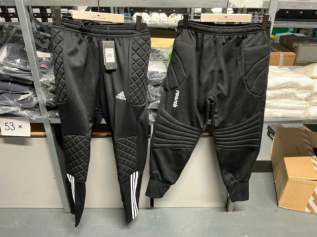 Partij adidas/reusch keepersbroeken (47x) - afbeelding 1 van  10