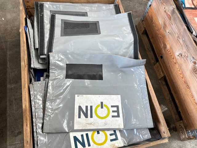 Partij afdekhoezen - afbeelding 2 van  3