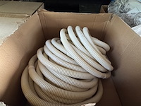 Partij afdekkappen en 3x doos flexibele buis o.a.: tecnosistemi - afbeelding 6 van  12