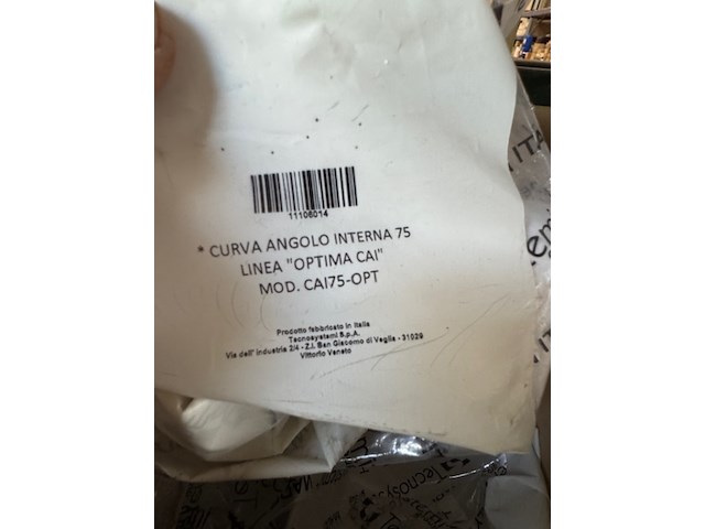 Partij afdekkappen en 3x doos flexibele buis o.a.: tecnosistemi - afbeelding 9 van  12