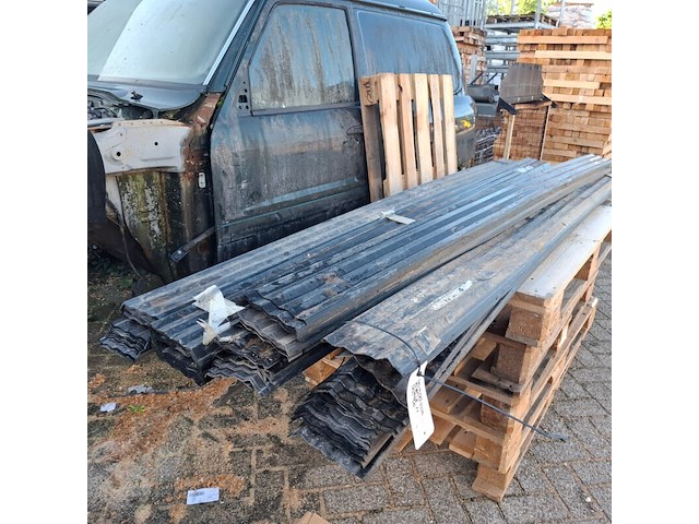 Partij afdekplaten t.b.v. metselwerk - afbeelding 1 van  4