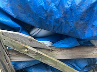 Partij afdfekmateriaal - afbeelding 2 van  3