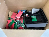 Partij afgekeurde laadpaalonderdelen en elektronische componenten - afbeelding 2 van  3