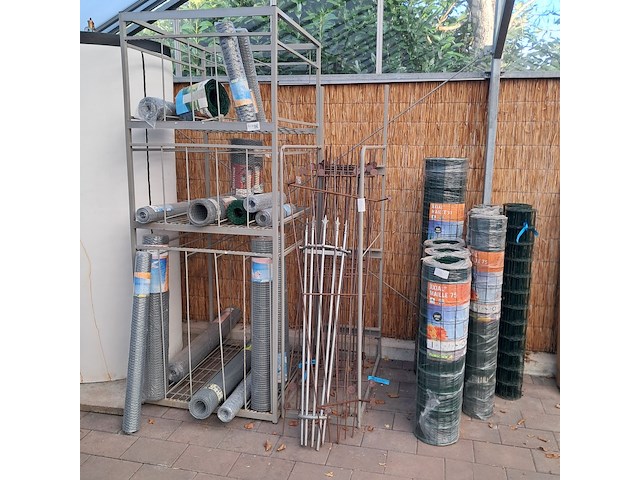 Partij afrastering en rekken o.a. derickx - afbeelding 1 van  19