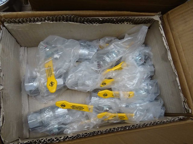 Partij afsluiters en toebehoren - afbeelding 6 van  6