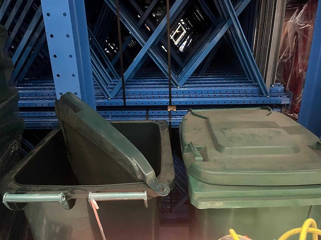 Partij afvalbakken / prullenbakken ca 38 stuks - afbeelding 15 van  17