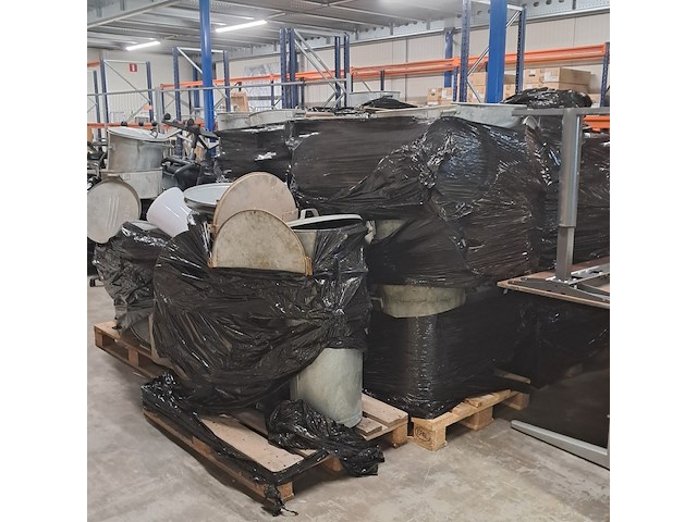 Partij afvalbakken - afbeelding 10 van  12