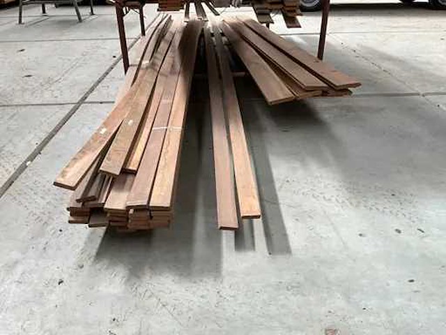 Partij afwerklatten - afbeelding 3 van  6