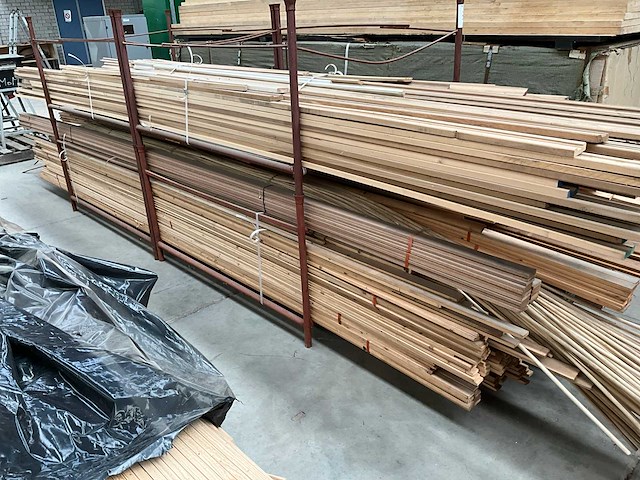 Partij afwerklatten - afbeelding 7 van  7