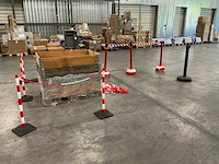 Partij afzetmaterialen - afbeelding 2 van  9