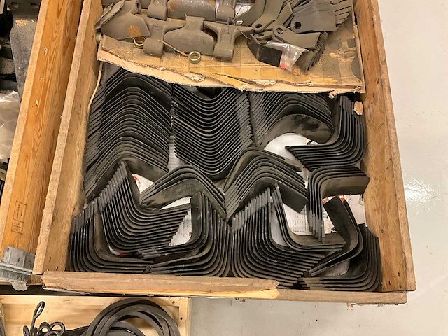 Partij agrarische rotorkopeg en grondfrees onderdelen - afbeelding 2 van  10