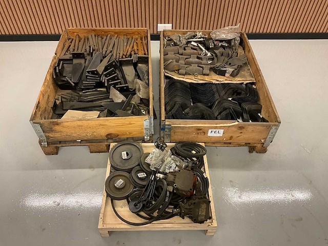 Partij agrarische rotorkopeg en grondfrees onderdelen - afbeelding 3 van  10