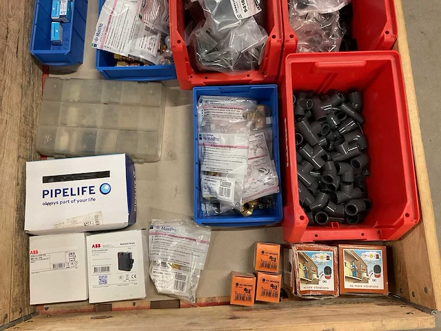 Partij airco installatiemateriaal - afbeelding 6 van  13