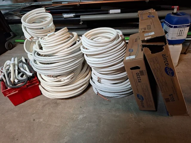 Partij aircobuismateriaal - afbeelding 1 van  13