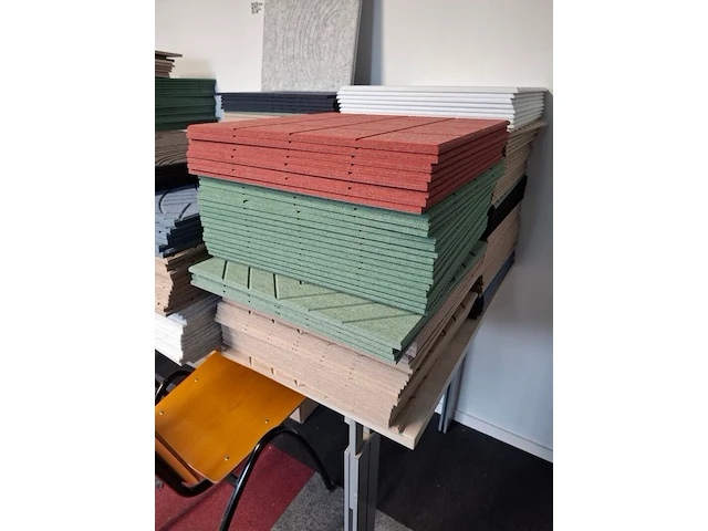 Partij akoestische panelen diverse kleuren en dessins - afbeelding 5 van  25