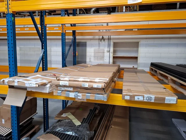 Partij akoestische panelen o.a. walnoot - afbeelding 1 van  8