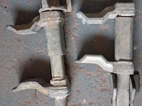Partij alcon bevestigsmateriaal t.b.v. betonbekisting - afbeelding 3 van  3