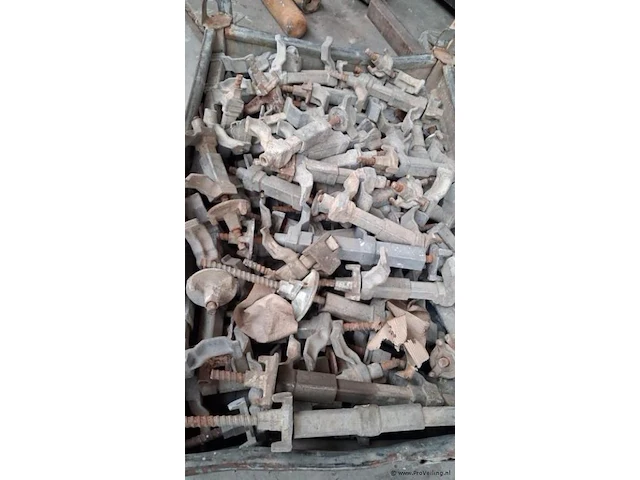 Partij alcon bevestigsmateriaal t.b.v. betonbekisting - afbeelding 2 van  3