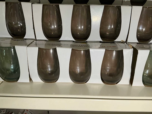 Partij alpina gekleurde drinkglazen 3/set (77 sets) - afbeelding 2 van  6