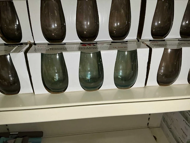 Partij alpina gekleurde drinkglazen 3/set (77 sets) - afbeelding 3 van  6