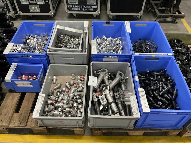 Partij alu truss koppelingen - afbeelding 1 van  9