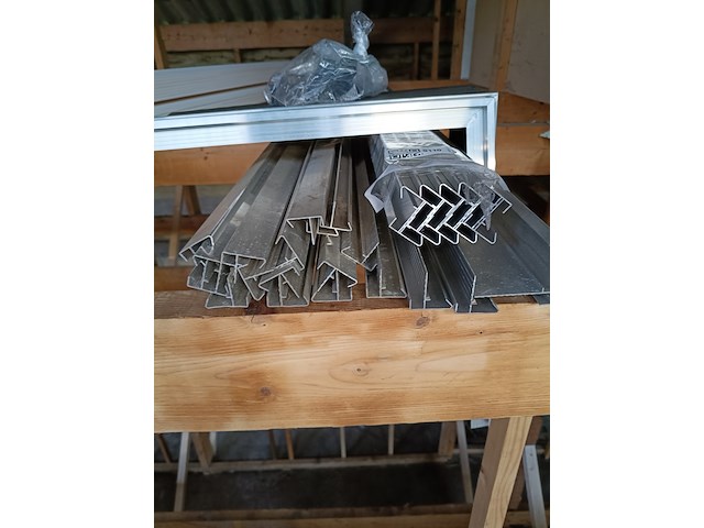 Partij aluminium daktrimmen - afbeelding 4 van  5