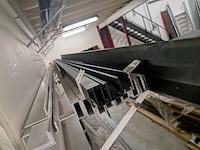 Partij aluminium en kunststof profielen - afbeelding 22 van  36