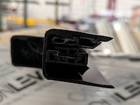 Partij aluminium en kunststof profielen - afbeelding 30 van  36