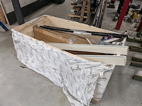 Partij aluminium en kunststof profielen - afbeelding 31 van  36