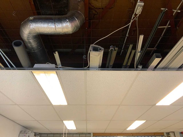 Partij aluminium en pvc - afbeelding 3 van  8